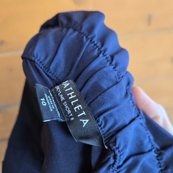 Athleta Skyline Short II 10 Navy Blue High Rise Tie Waist Multi Pocket Hiking - Picture 4 of 4